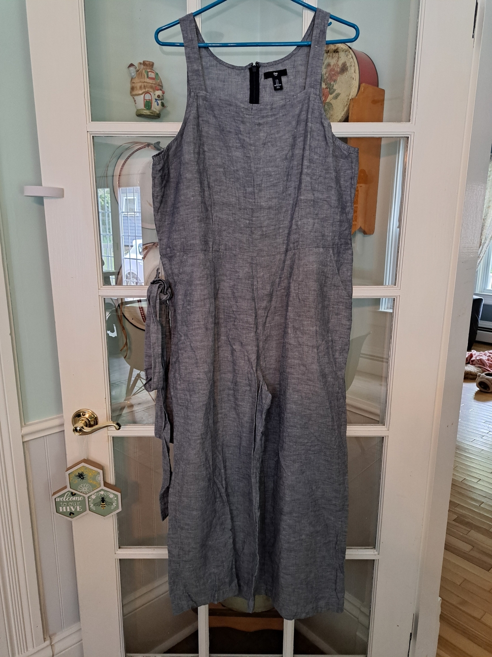 Sleeveless Linen-Blend Jumpsuit in Chambray Blue